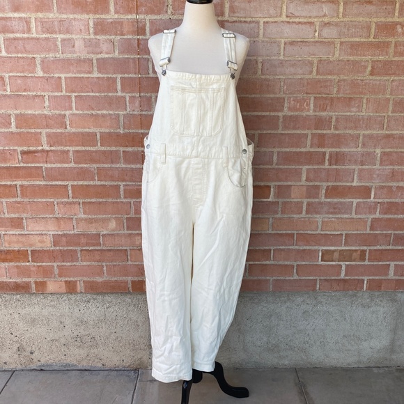 Madewell Pants - Madewell Straight Leg Overalls in Tile White Size XL Rigid Denim 100% Cotton